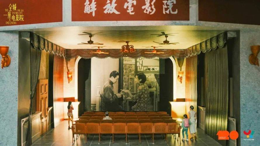 操白丝美女逼的相关介绍