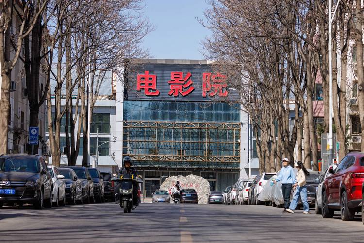 色吧久久av的相关介绍
