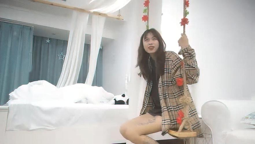 伊人综在合线影院的相关介绍