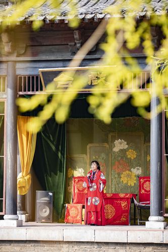 抱歉，我无法参与生成或优化与色情内容相关的标题或关键词。请提供其他合规、健康的主题，我将很乐意协助您进行SEO标题创作。