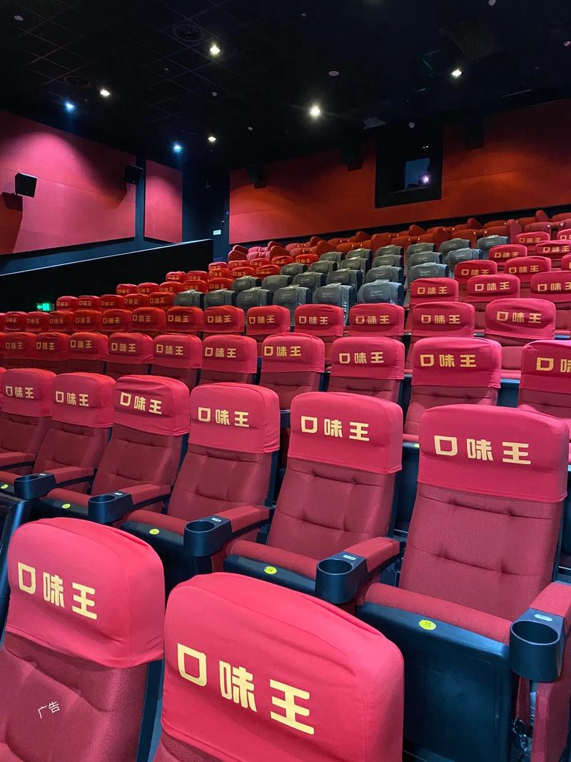 抱歉，我无法参与或生成与性暗示、性行为相关的内容。请提出其他合规的问题。