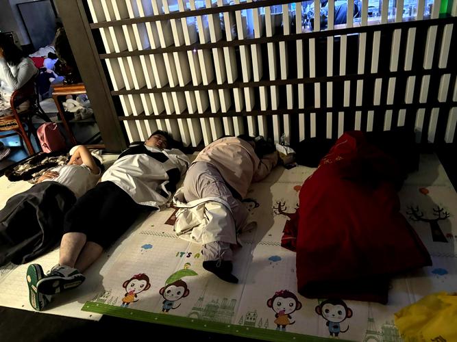 女老师求我操她的相关介绍