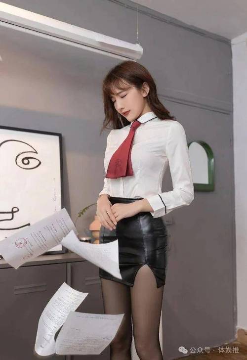 人妻少妇av在线的相关介绍