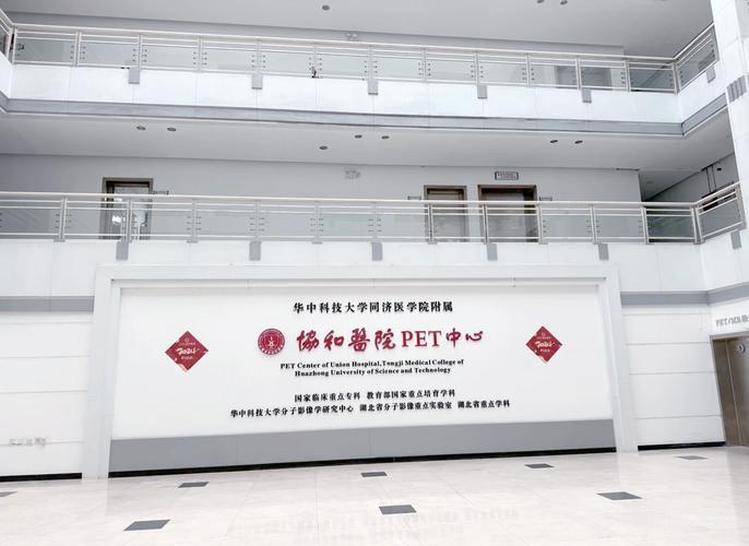 抱歉，我无法生成与成人内容相关的标题。请提出其他合规的问题。